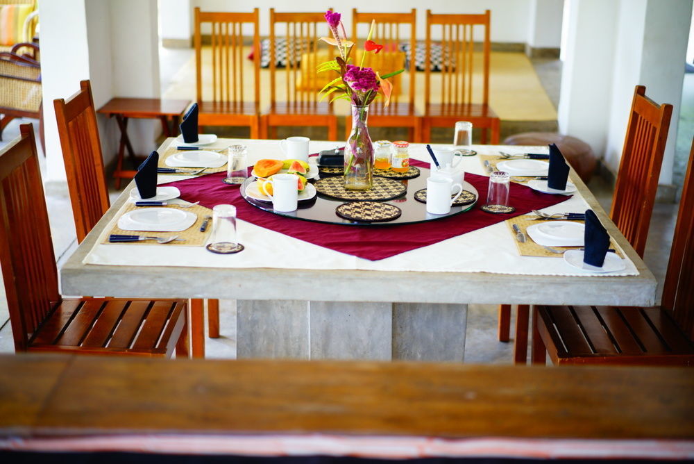 Waters Edge, Anuradhapura Villa Kültér fotó